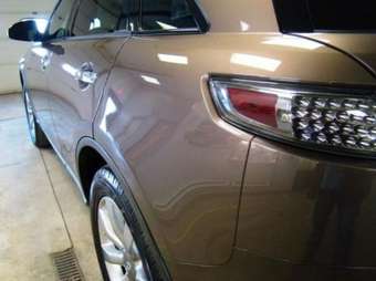 2005 Infiniti FX35 Images