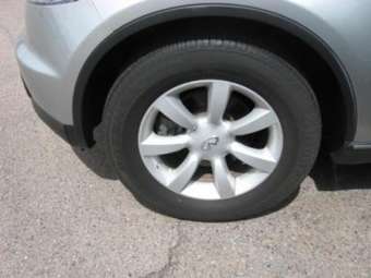 2005 Infiniti FX35 Pictures