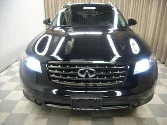 2005 Infiniti FX35 Pics