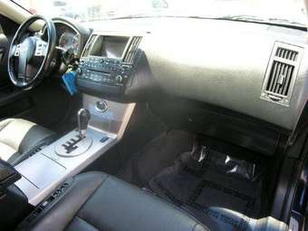 2005 Infiniti FX35 Pics
