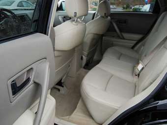 2005 Infiniti FX35 Photos