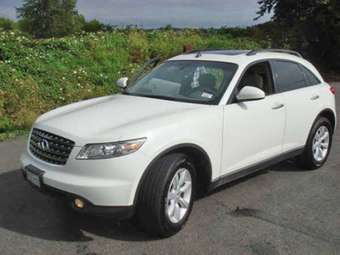2005 Infiniti FX35 Pics