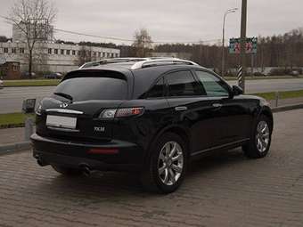 2005 Infiniti FX35 Pictures