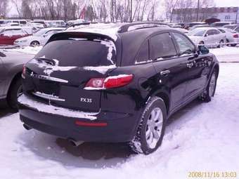 2005 Infiniti FX35 Photos