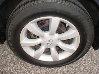 2005 Infiniti FX35 Photos