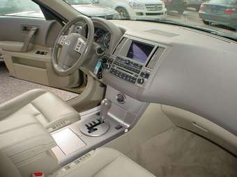 2005 Infiniti FX35 Pictures