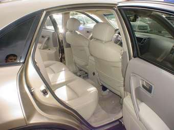 2005 Infiniti FX35 Photos