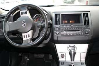 2005 Infiniti FX35 Pictures