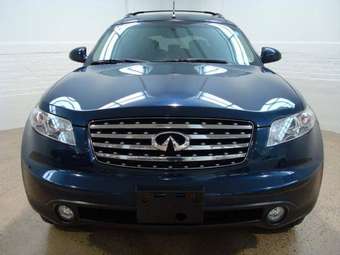 2005 Infiniti FX35 Photos