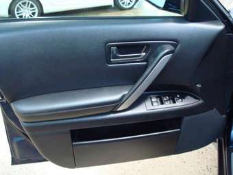 2005 Infiniti FX35 Pics