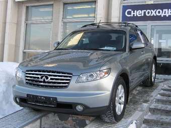 2005 Infiniti FX35 Pictures