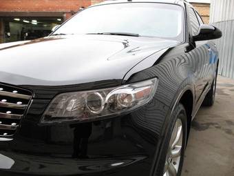 2005 Infiniti FX35 Photos