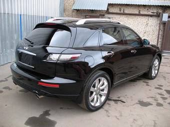 2005 Infiniti FX35 Pictures