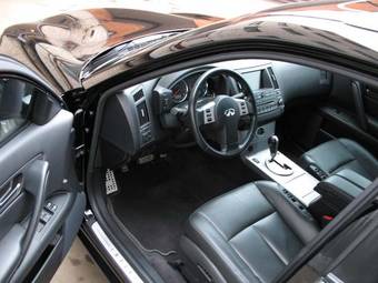 2005 Infiniti FX35 Pictures