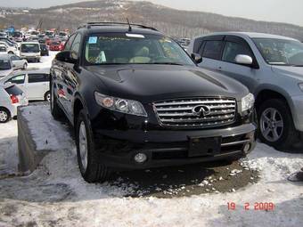 2005 Infiniti FX35 Pictures