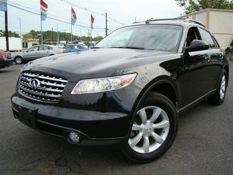 2005 Infiniti FX35 Photos