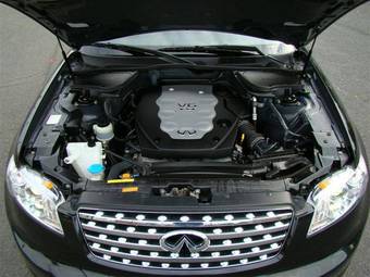 2005 Infiniti FX35 Pictures