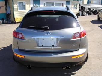 2005 Infiniti FX35 Pictures