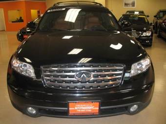 2005 Infiniti FX35 Photos