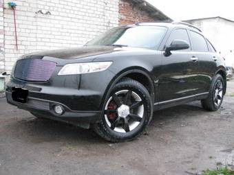 2005 Infiniti FX35 Photos