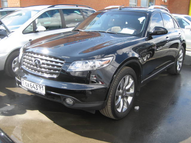 2005 Infiniti FX35