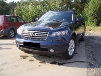 2005 Infiniti FX35 Pics