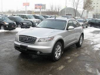 2005 Infiniti FX35 Pictures