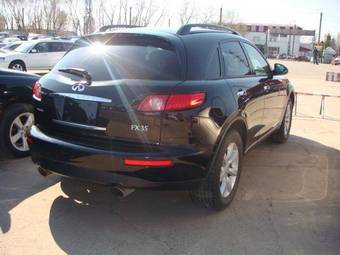2005 Infiniti FX35 Pictures