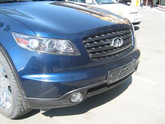 2005 Infiniti FX35 Images