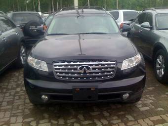 2005 Infiniti FX35 Photos