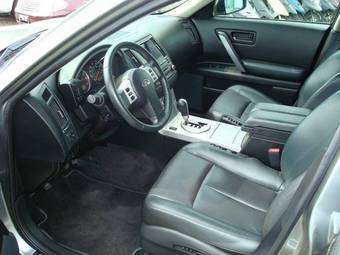 2005 Infiniti FX35 Photos