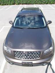 2005 Infiniti FX35 Photos