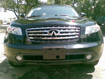 2005 Infiniti FX35 Photos