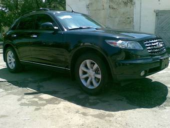 2005 Infiniti FX35 Pictures