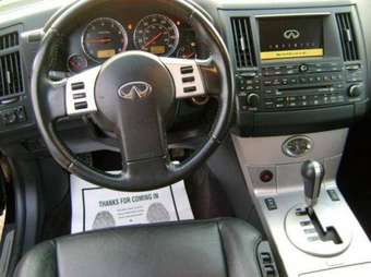 2006 Infiniti FX35 Photos