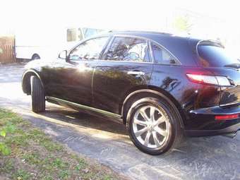 2006 Infiniti FX35 Pictures