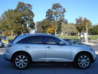 2006 Infiniti FX35 Pics