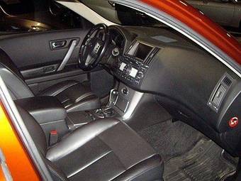 2007 Infiniti FX35 Photos