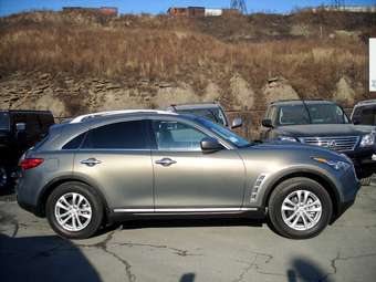 2008 Infiniti FX35 Pictures