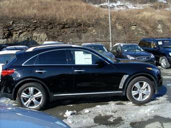 2008 Infiniti FX35 Pictures