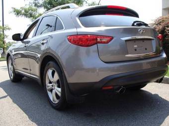2009 Infiniti FX35 Pictures