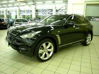 2009 Infiniti FX35 Pictures