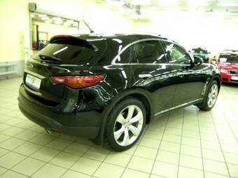 2009 Infiniti FX35 Pictures