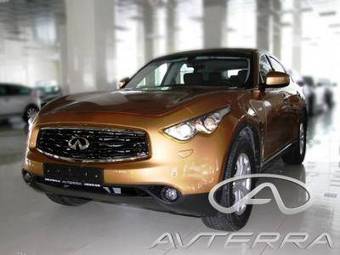 2009 Infiniti FX35 Photos