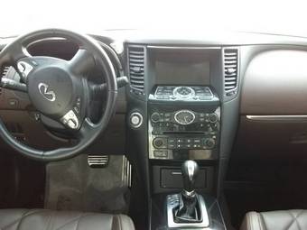 2009 Infiniti FX35 Pictures