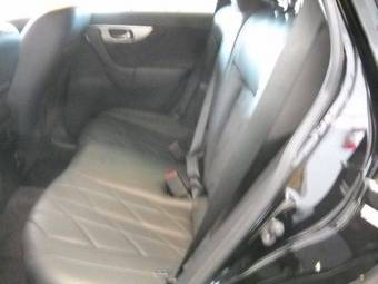 2009 Infiniti FX35 Images