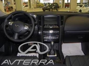 2009 Infiniti FX35 Photos
