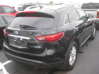 2009 Infiniti FX35 Pictures
