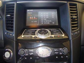 2009 Infiniti FX35 Pictures