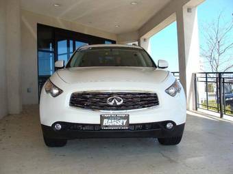 2009 Infiniti FX35 Pictures
